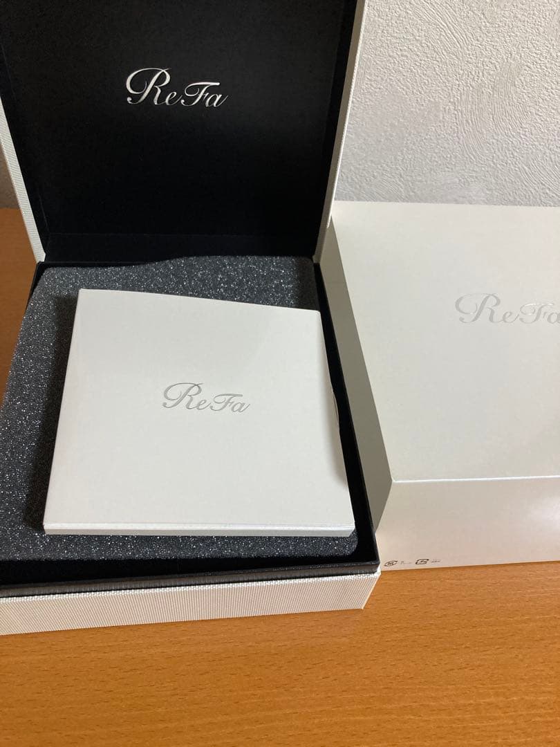 ReFa 美顔ローラー 専用ポーチ付き正規品