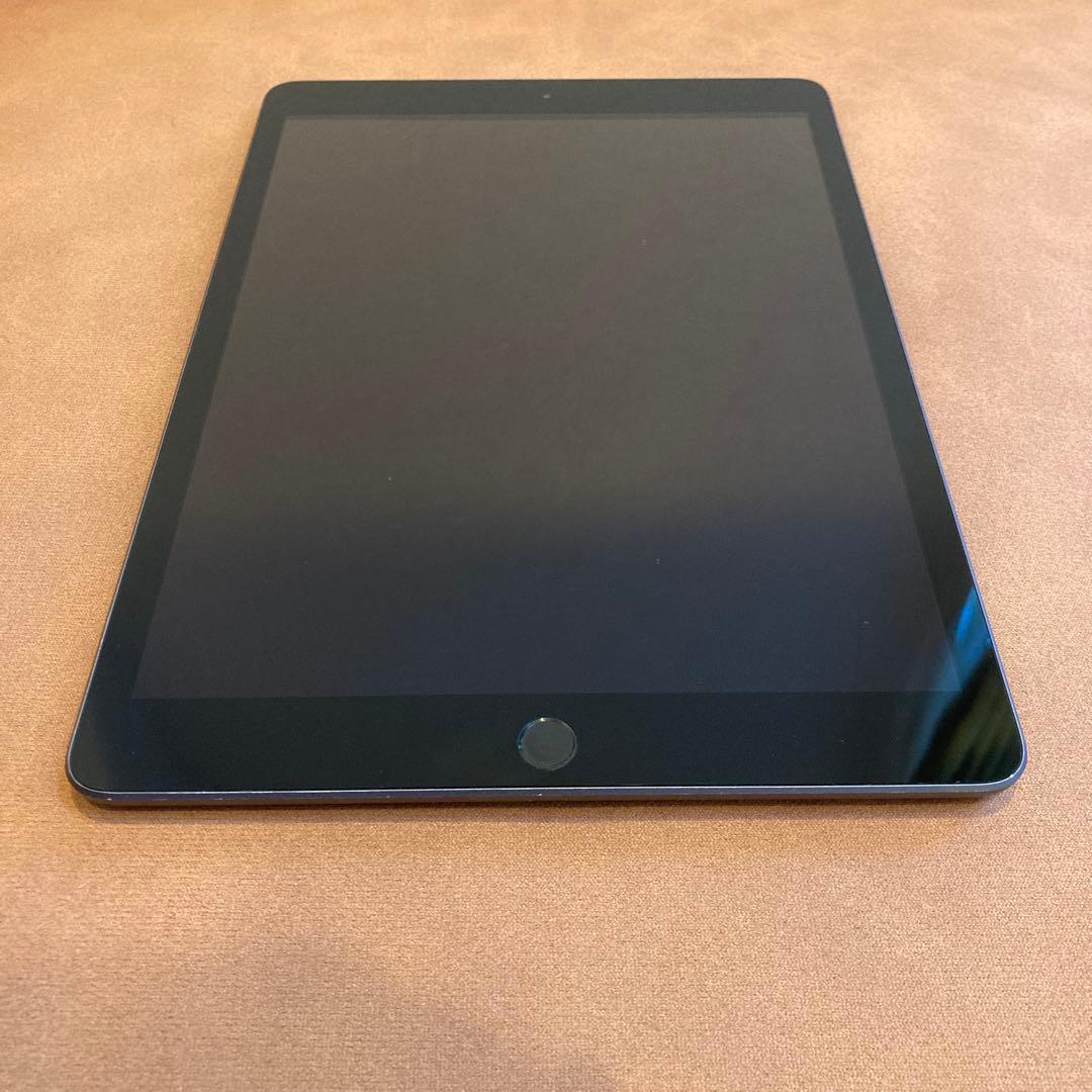 3437【早い者勝ち】iPad7 第7世代 32GB WIFIモデル☆