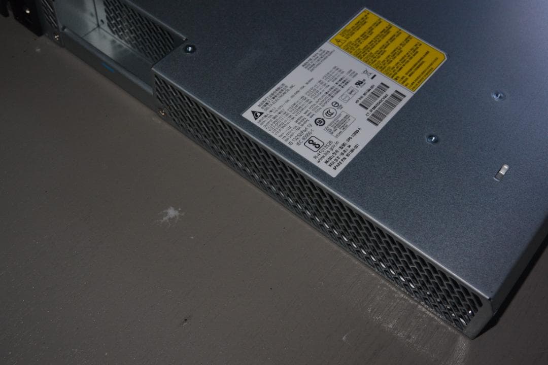 HP Z8 G4の電源　851384-001