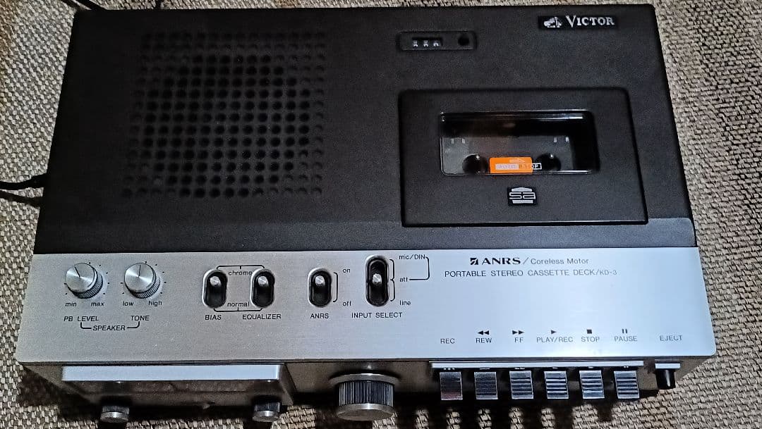 ビクター ポータブルカセットデッキ KD-3 希少です