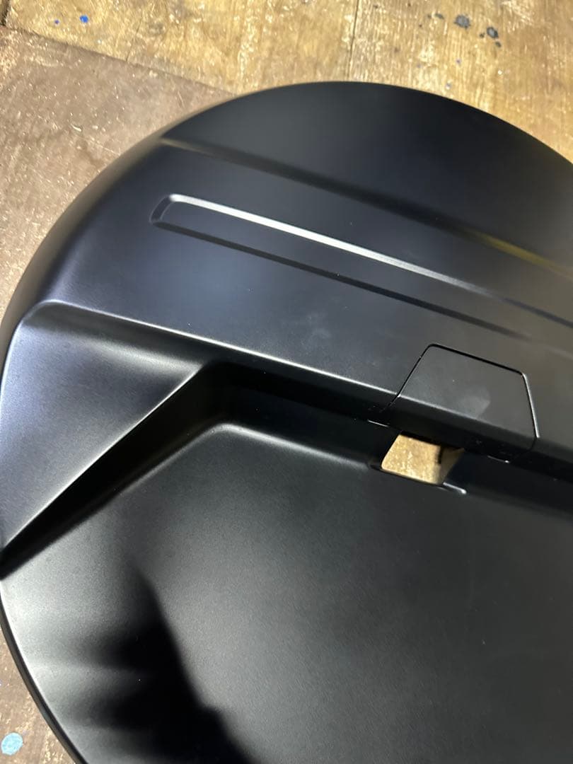 専用　　　【新車外し】再再販 ランクル70 背面 スペアタイヤカバー　純正