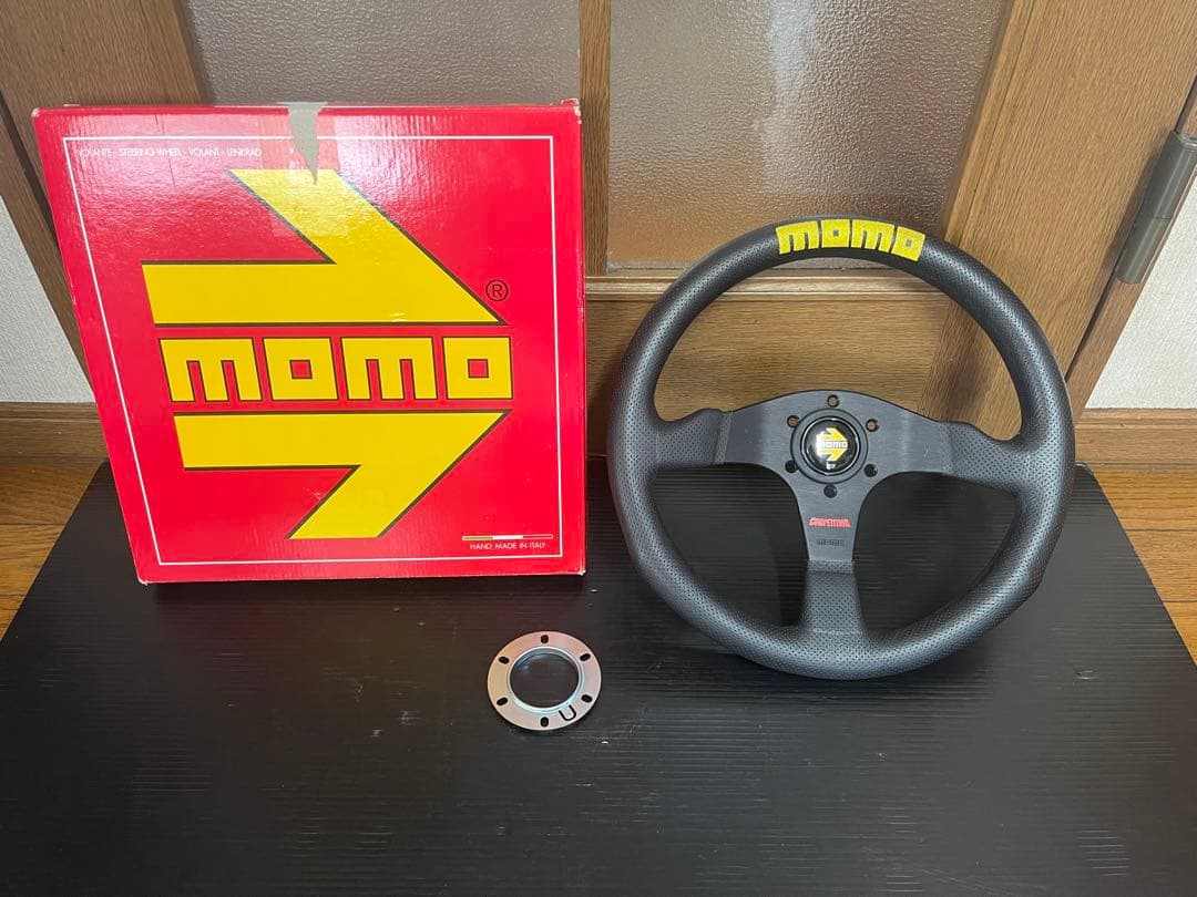 MOMO モモ ステアリング コンペティション 35パイ ハンドル