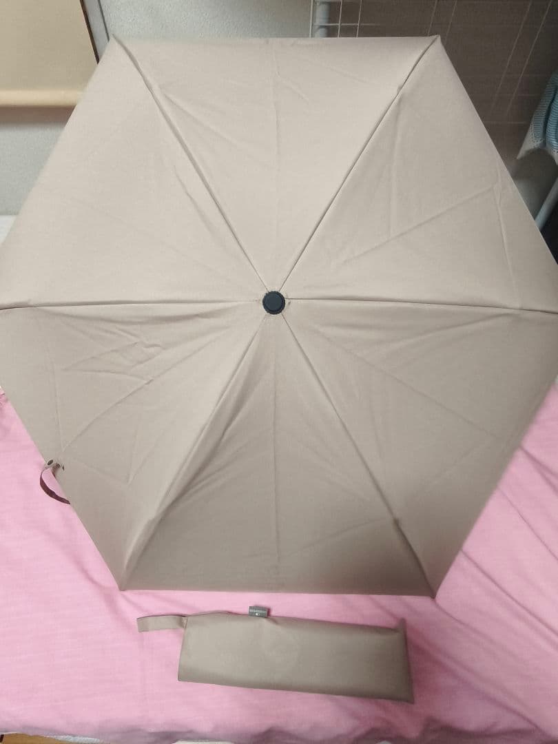 【入手困難】サンバリア　二段折りコンパクト 折りたたみ傘 収納ケース付き