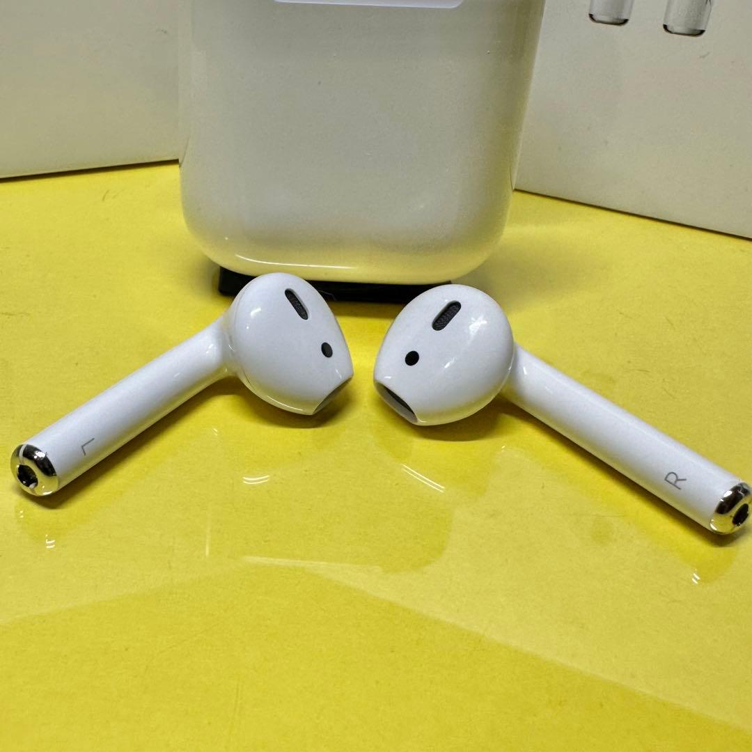 [国内純 正品] Apple Airpods 第二世代 エアポッズ第2世代