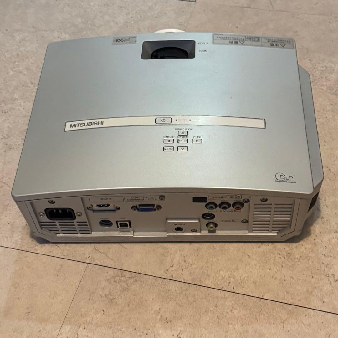 MITSUBISHI HC1100 DLPプロジェクター