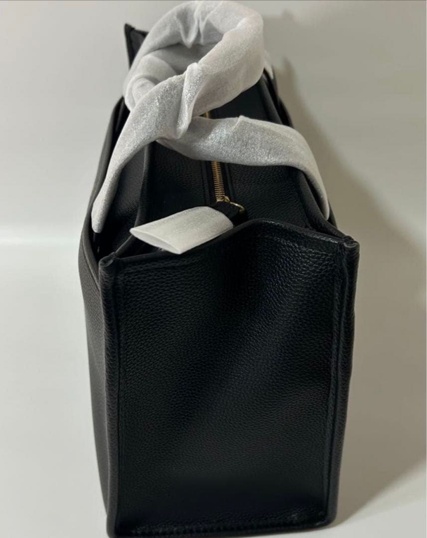 Coach ブラック レザートートバッグ