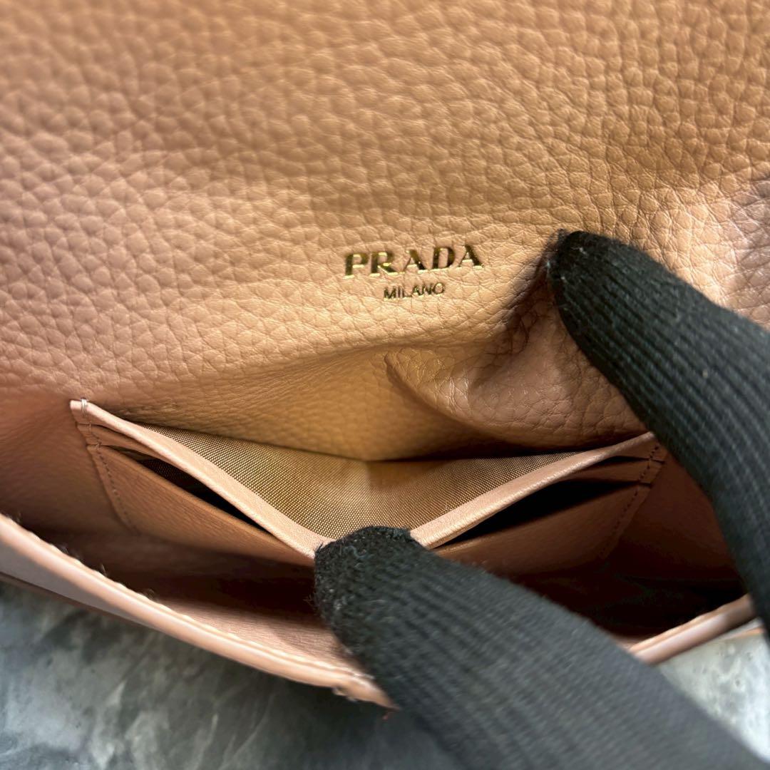 asa-fuku ✨PRADA プラダ　 エンベロープ 長財布