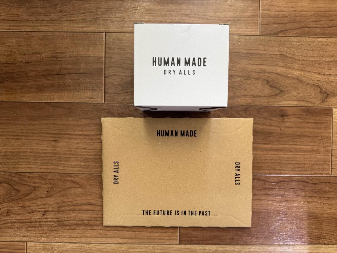 新品未開封 HUMAN HOPE COFFEE MUG & KEY CHARM
