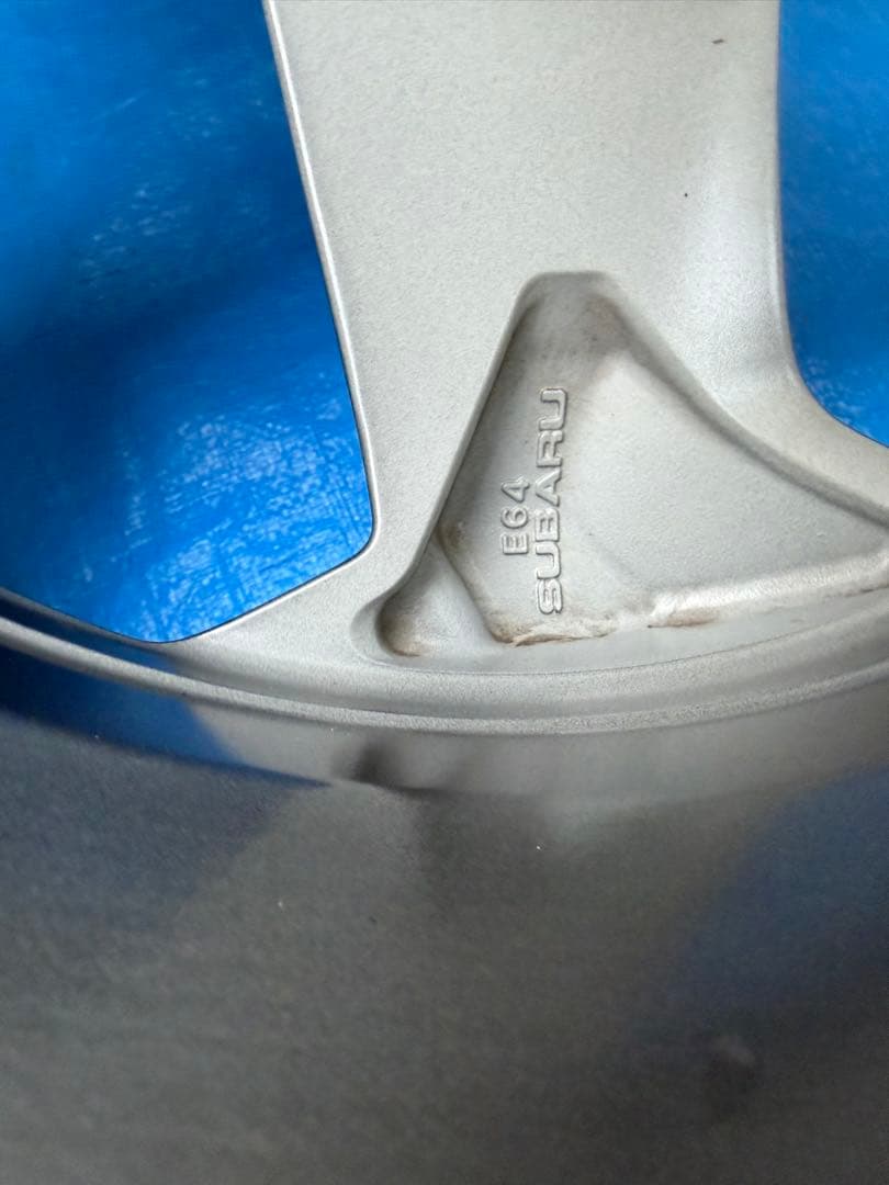 美品　エンケイ製　純正アルミ　フォレスター　ブリザック DM-V3 4本セット