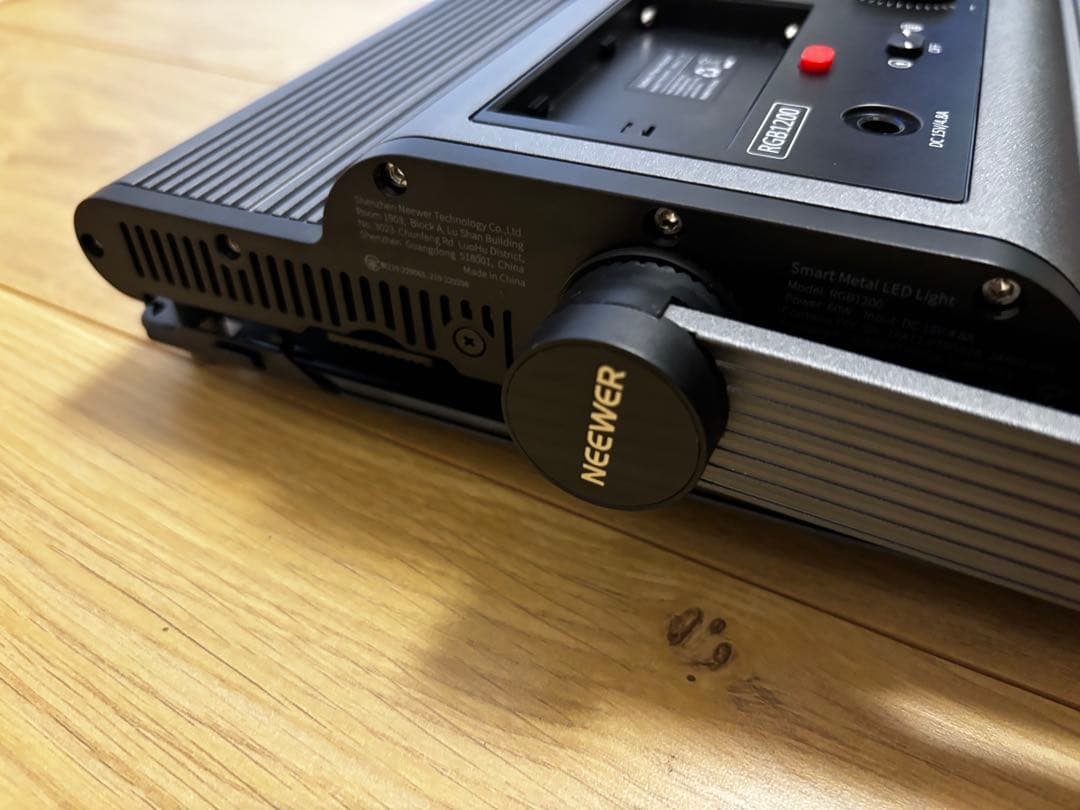 NEEWER RGB1200 本体+ソフトボックス