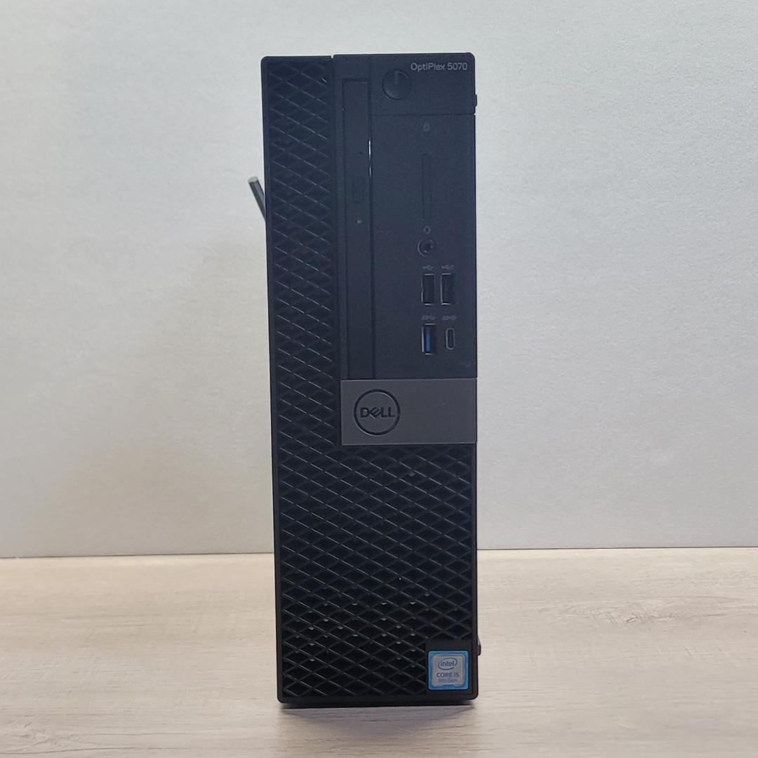 グラボ搭載／i5 9500／無線LAN内蔵／16G／SSD256G／HDD2TB