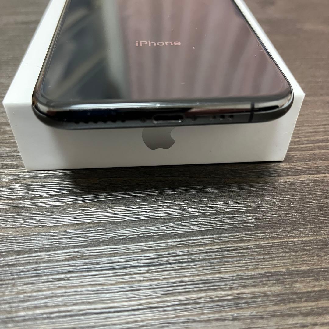 【美品】iPhone Xs スペースグレイ 64GB（SIMフリー）