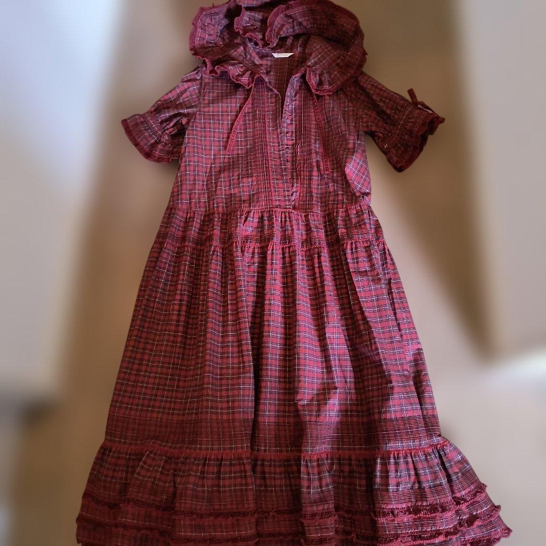ピンクハウス半袖タータンチェックフード付きワンピース（未使用に近い）
