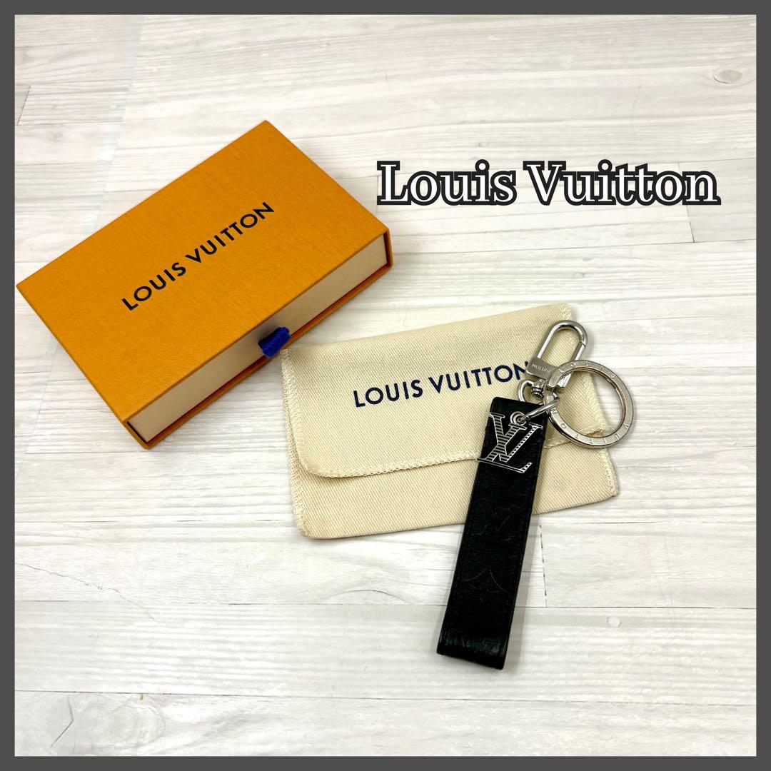 【美品】Louis Vuitton ドラゴンヌ　キーホルダー シャドウ　レザー