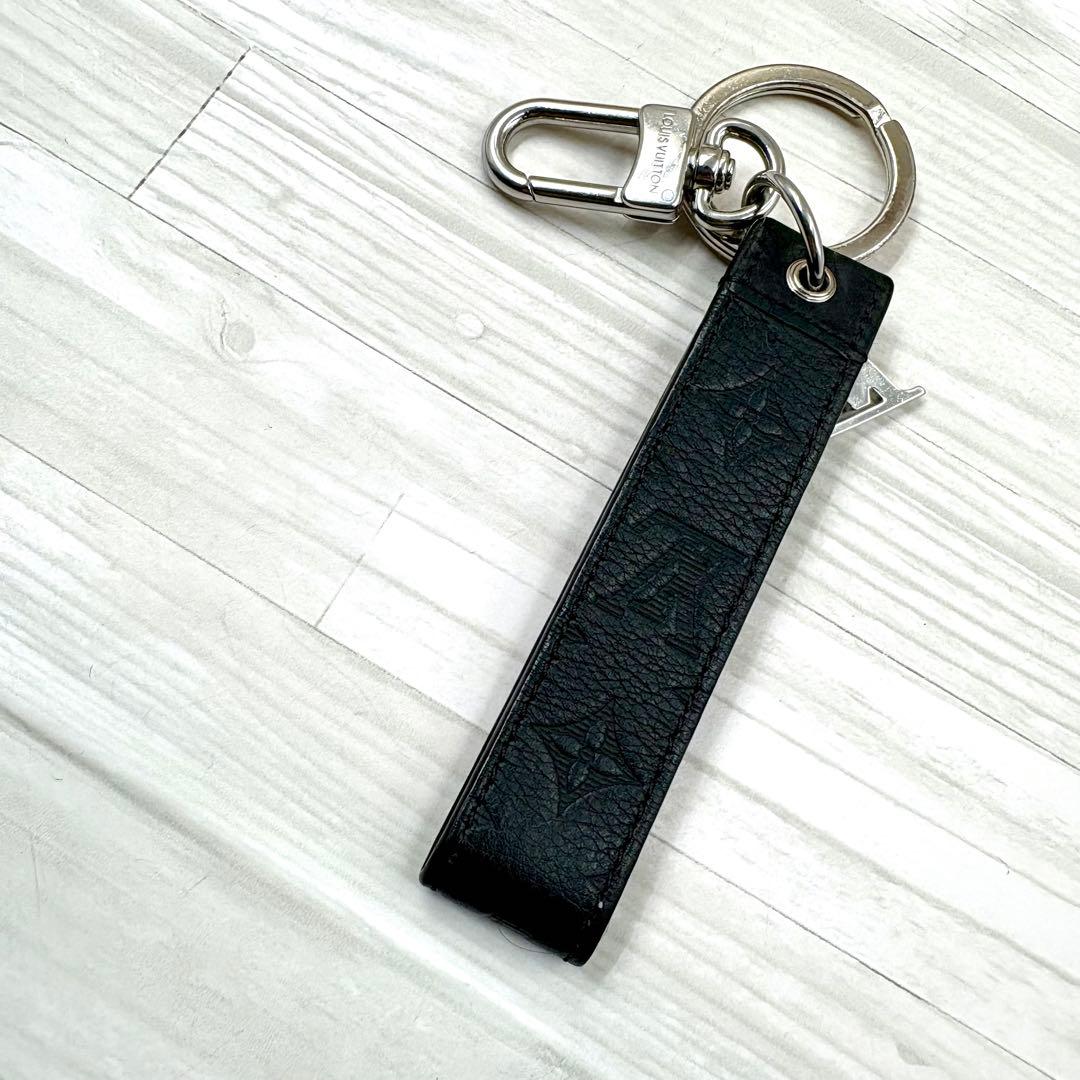 【美品】Louis Vuitton ドラゴンヌ　キーホルダー シャドウ　レザー