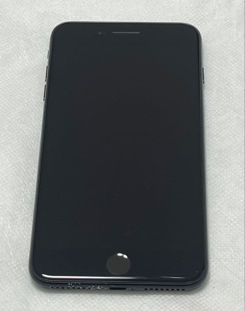 Apple iPhone 7 Plus 128GB ジェットブラック