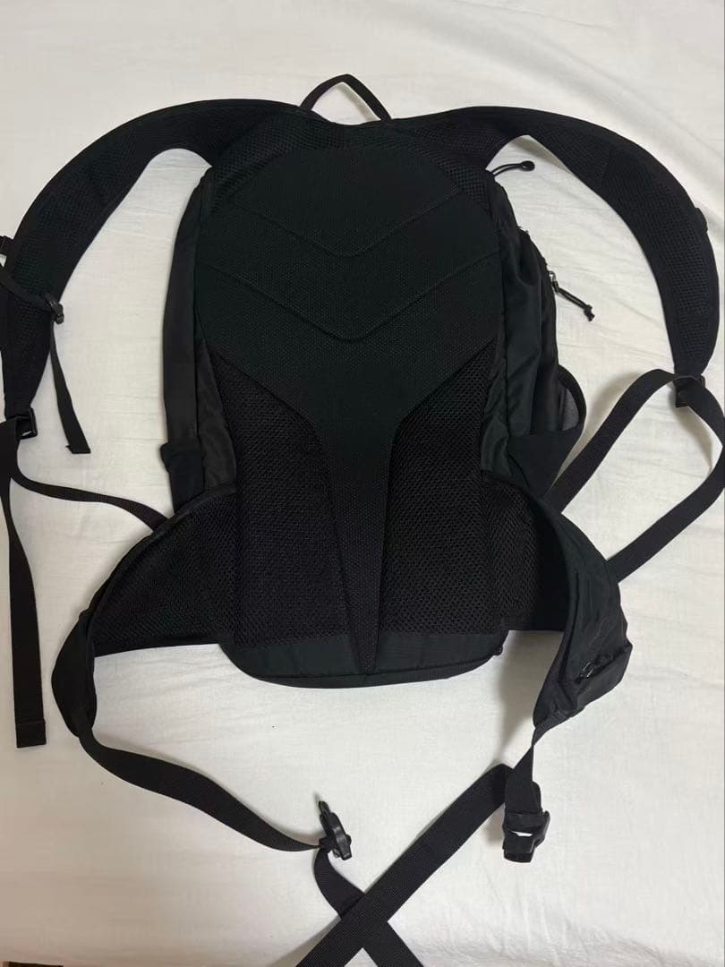 SALOMON TRAIL BLAZER 20 ブラック