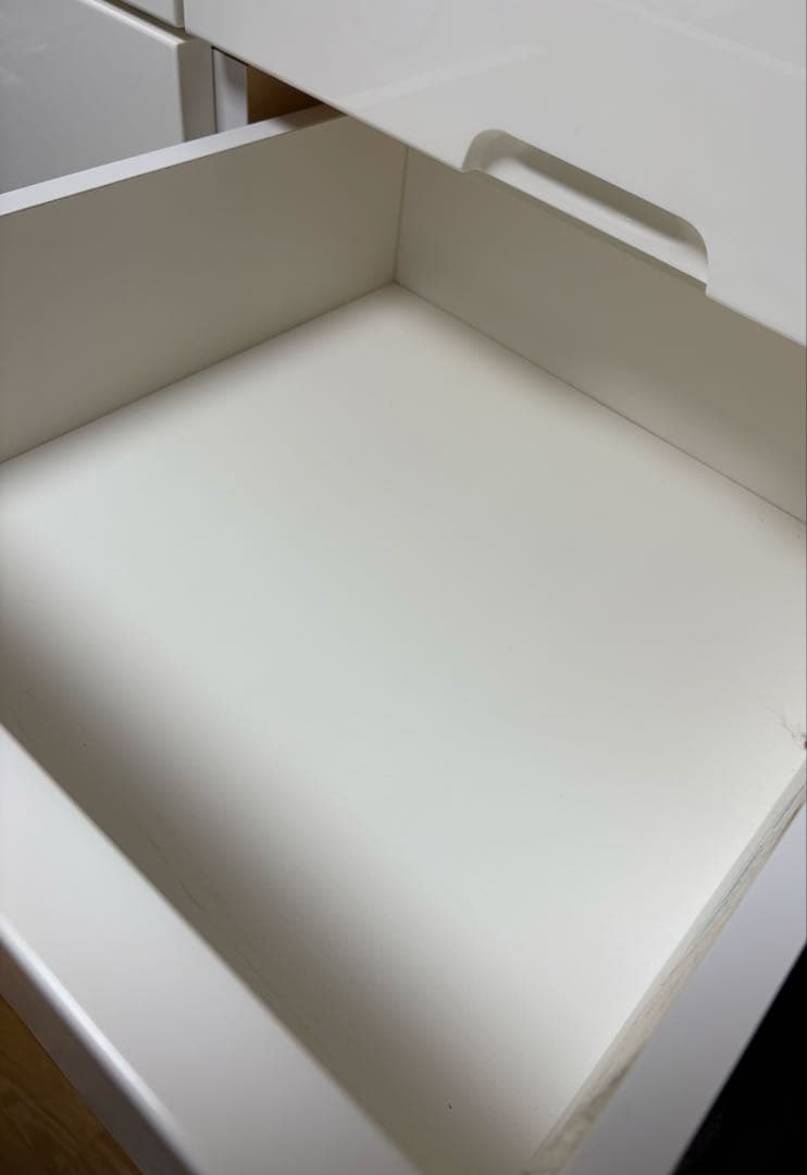 ニトリ　ホワイト　ハイチェスト　タンス