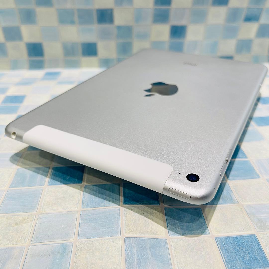 SIMフリー iPad mini 第4世代 本体 32GB シルバー 電池良好