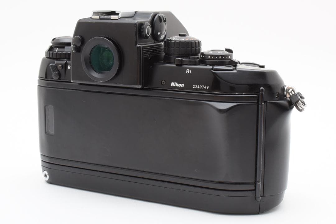 【動作品】Nikon F4 ボディ シャッター・巻き上げOK　液晶難あり