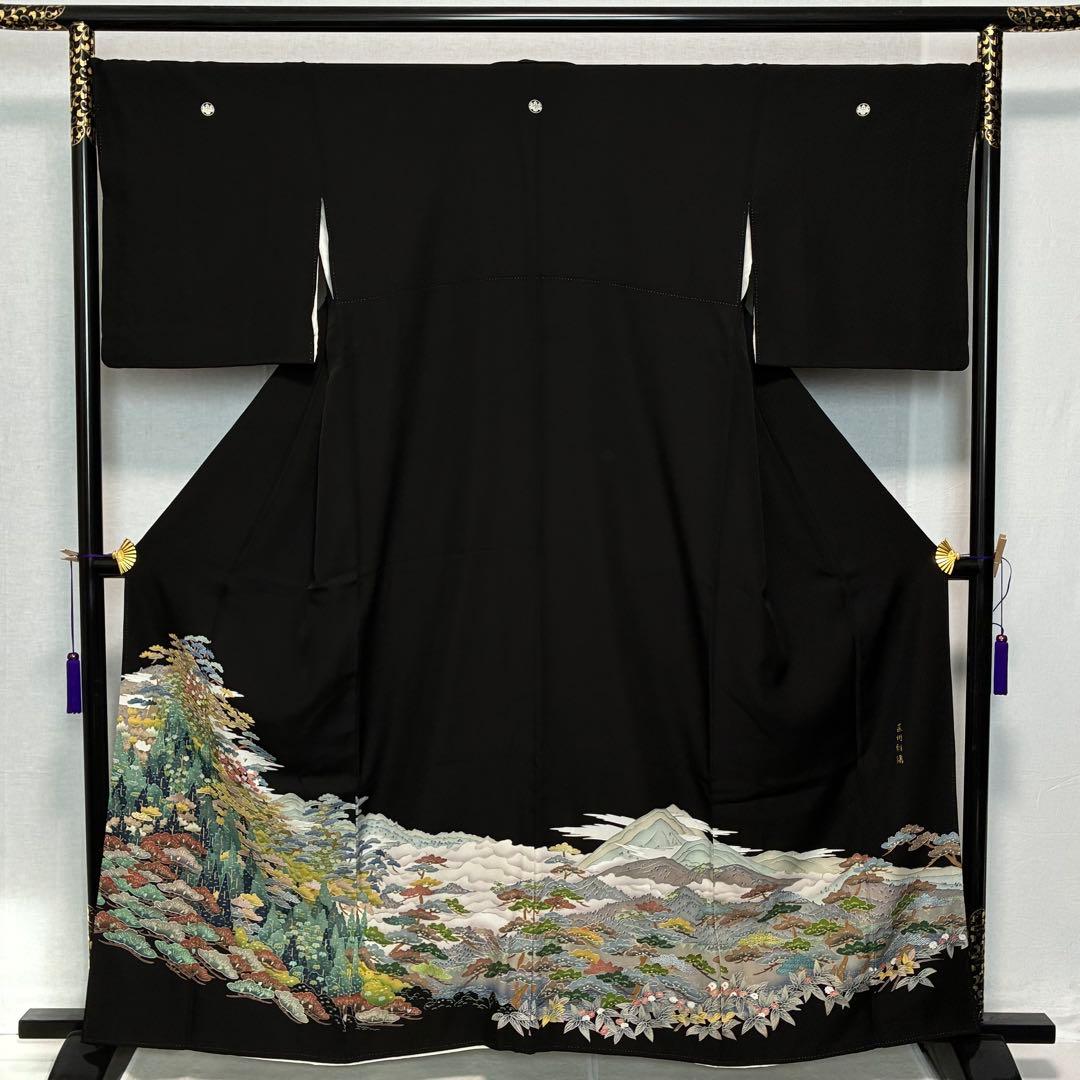 D66 黒留袖 総刺繍 蘇州刺繍 桐紋 正絹 着物 袷 極美品