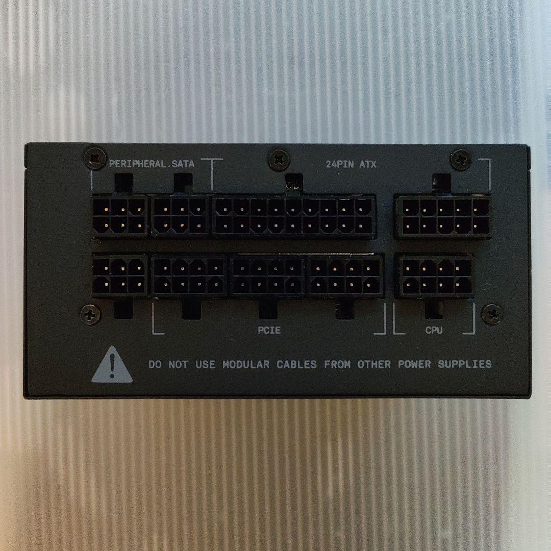 NZXT C750 80 PLUS GoldGOLD SFX PC電源ユニット