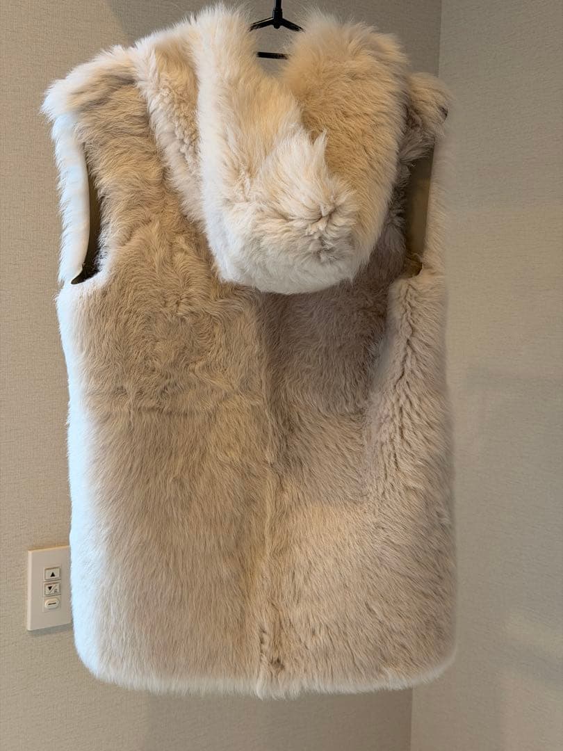 Whim Gazette フードファージレ ベージュ 新古品