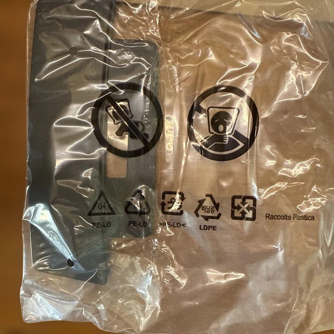 未使用品Dell Pro Maxマイクロ オールインワン スタンド -CFS25