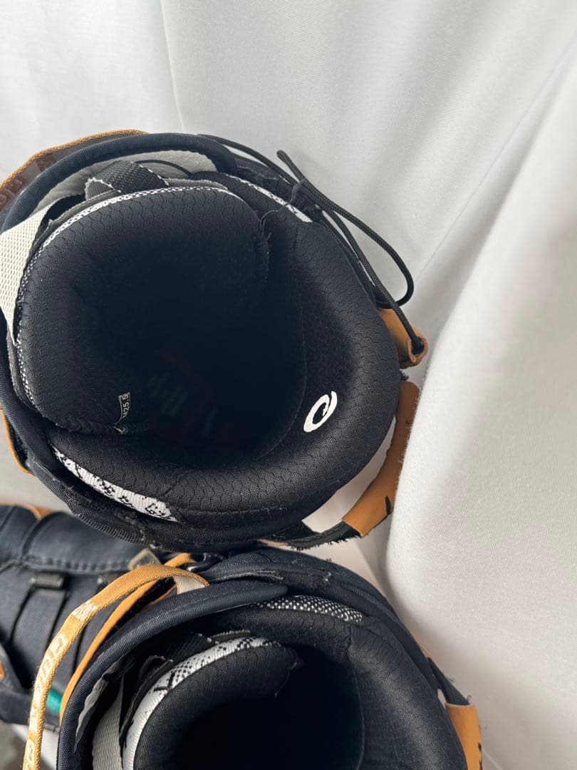 DEELUXE RAY LARA女性用スノーボードブーツ 25.5cm