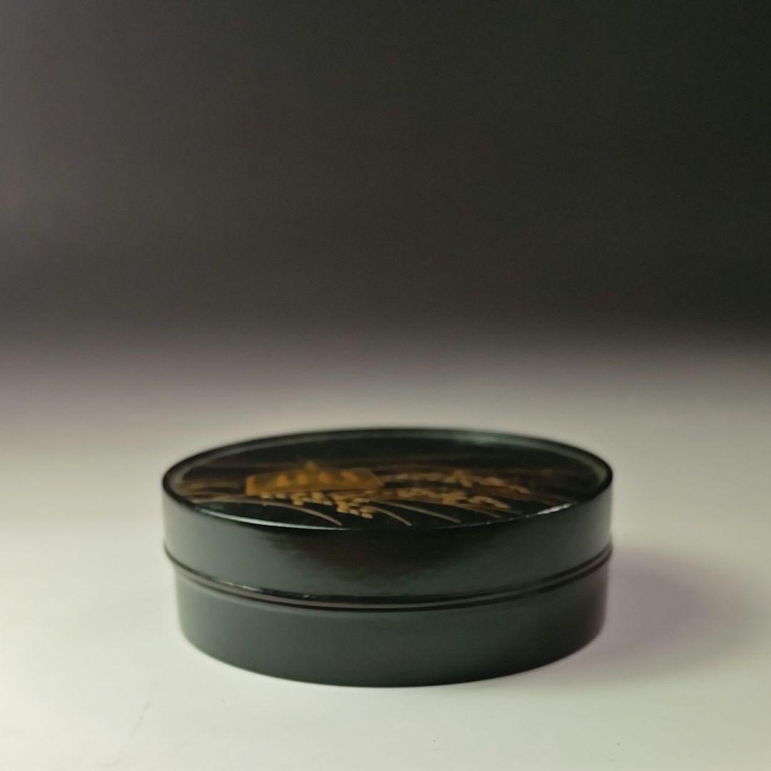 イ728 香合『塗師作』『稲穂蒔絵　丸香合　共箱』漆塗　茶道具