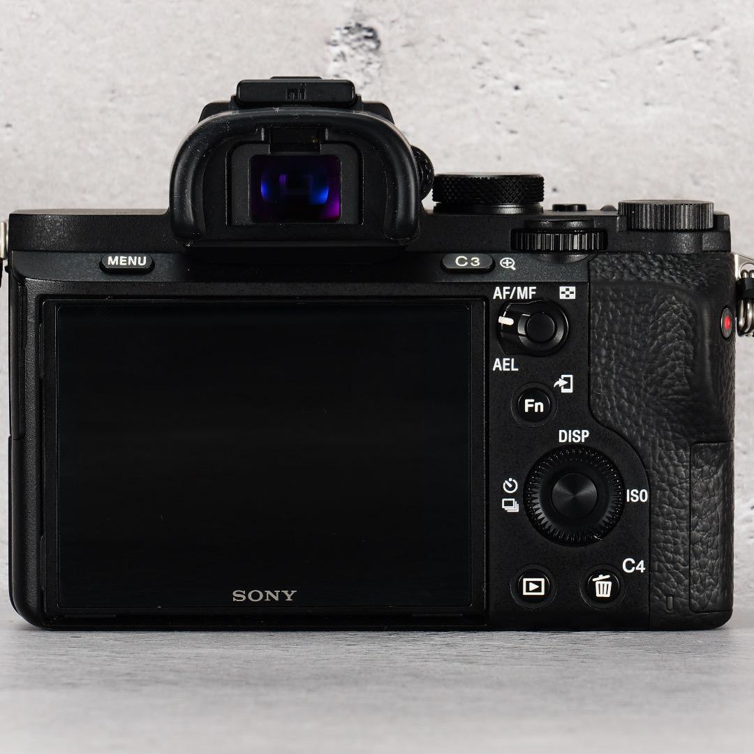 うた フルサイズ入門の決定版！SONY α7II完動品 ILCE-7M2K
