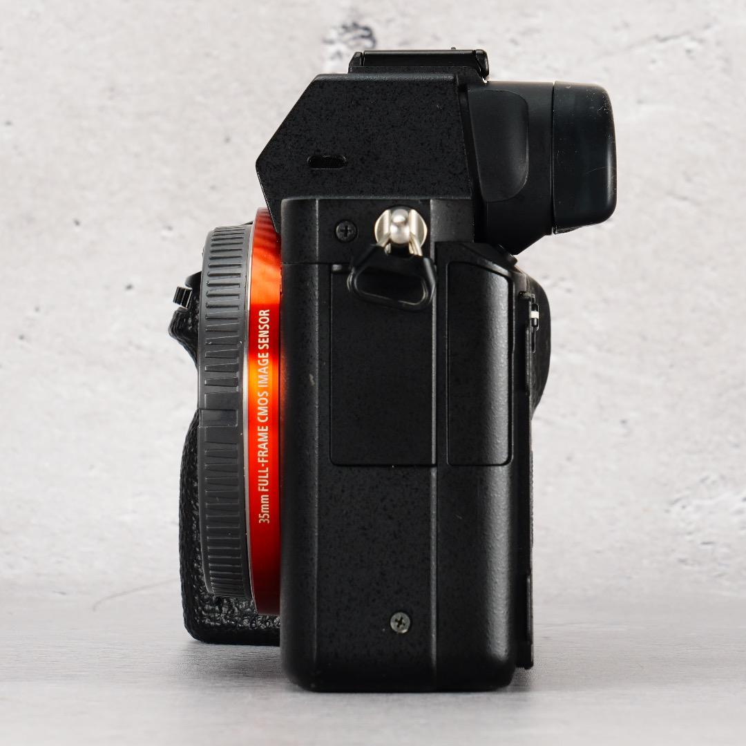 うた フルサイズ入門の決定版！SONY α7II完動品 ILCE-7M2K