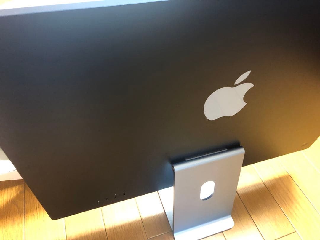 展示品　APPLE iMac 24インチ Retina4.5K MQRQ3J/A