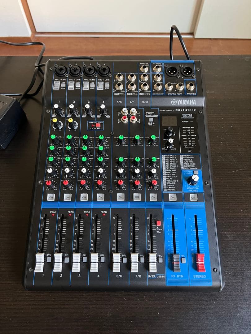 YAMAHA MG10XUF アナログミキサー