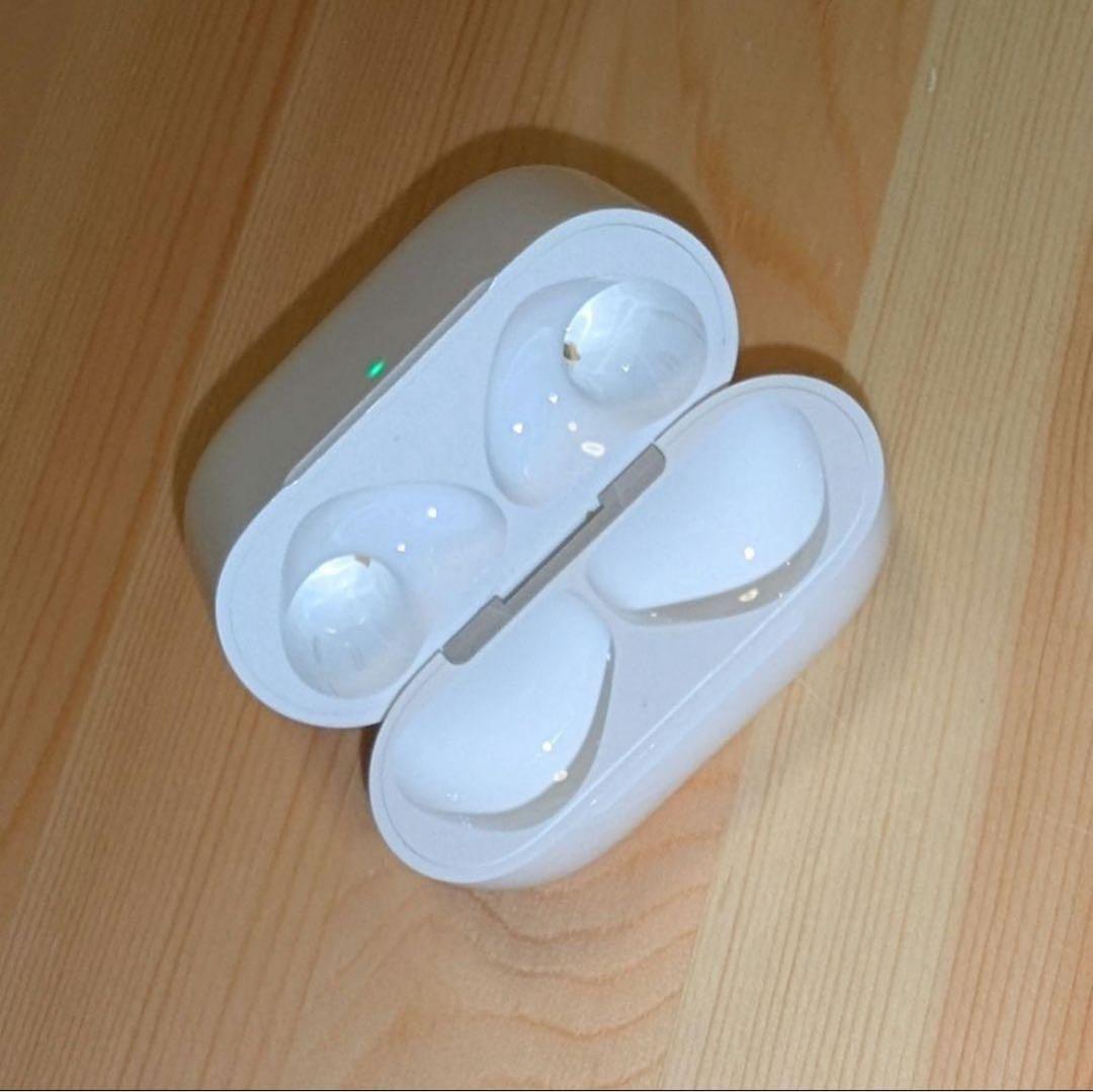 Apple AirPods4 本体 アクティブノイズキャンセリング