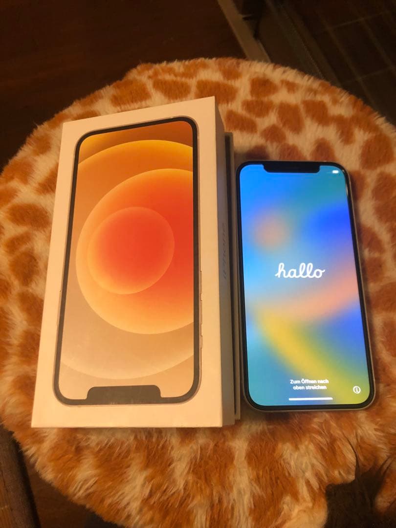 アイホン12 64G ホワイト　美品です。