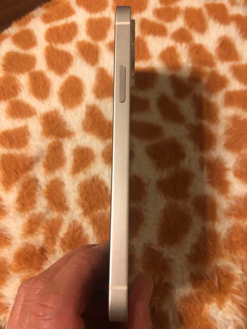 アイホン12 64G ホワイト　美品です。