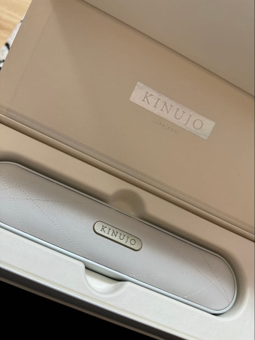 KINUJO Luxe Jewelヘアアイロン