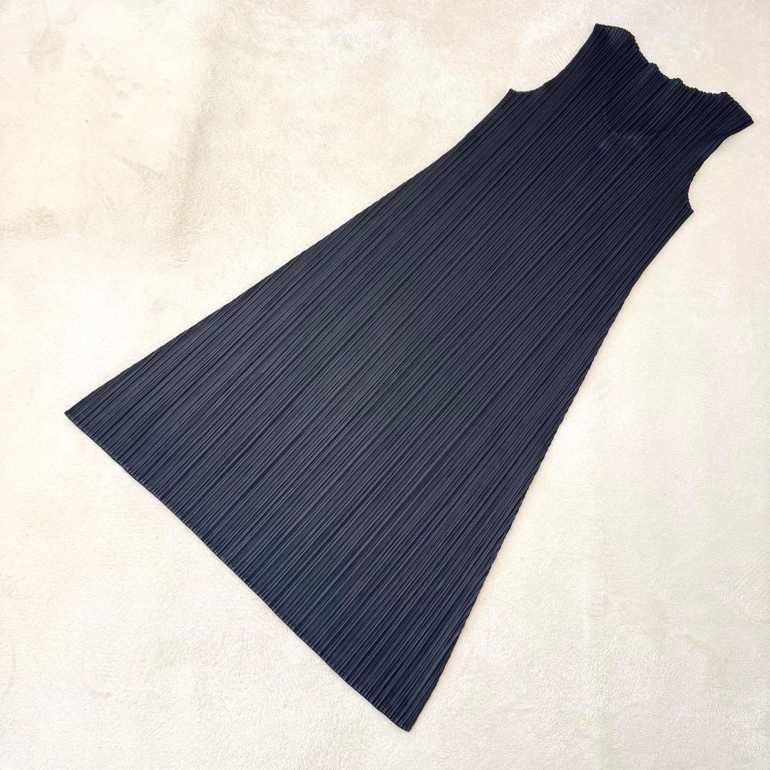 極美品✨PLEATS PLEASE プリーツ　ワンピース　ブラック　フレア