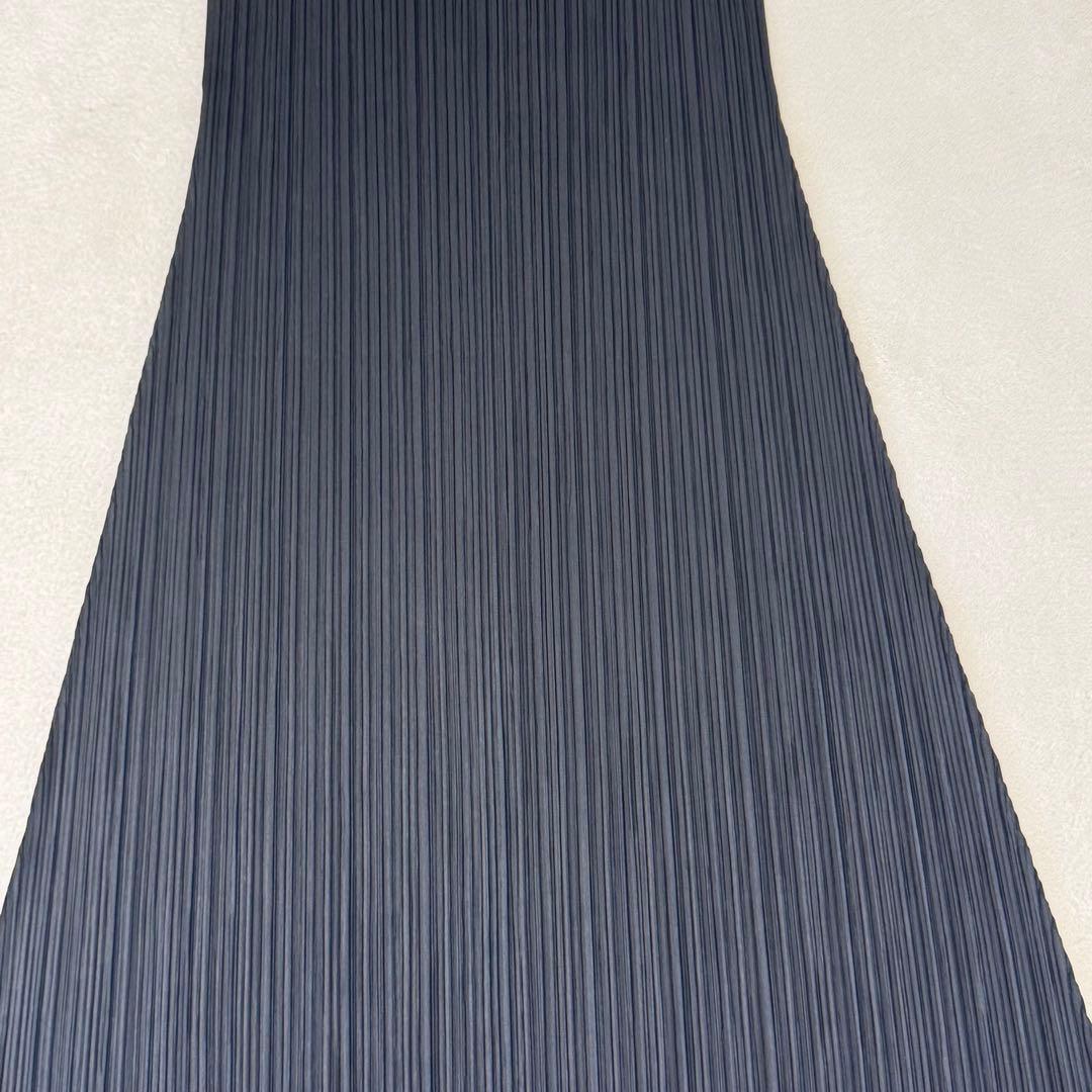 極美品✨PLEATS PLEASE プリーツ　ワンピース　ブラック　フレア