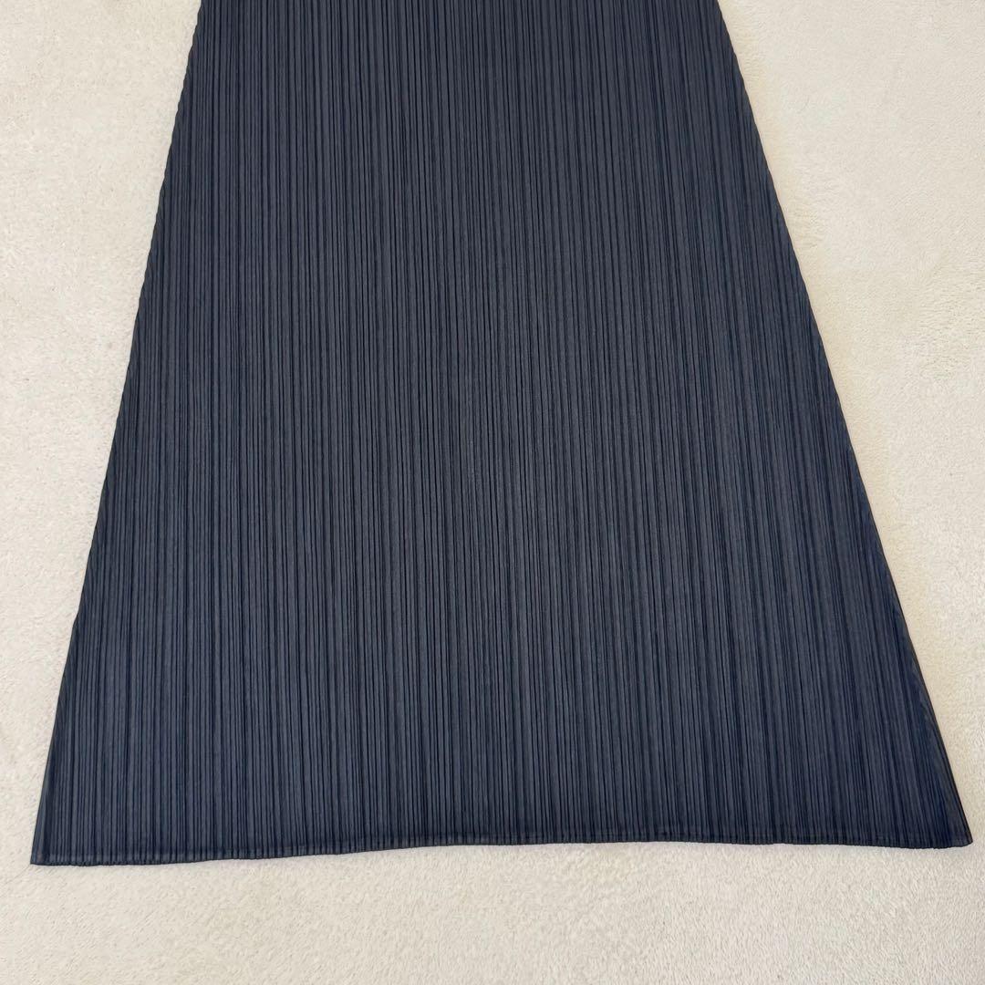 極美品✨PLEATS PLEASE プリーツ　ワンピース　ブラック　フレア