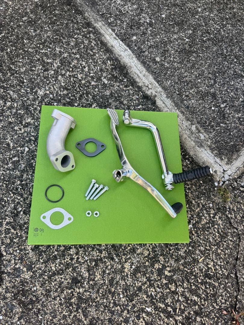 ド*カ様 GPX125 中華エンジン モンキー　カブ　シャリー