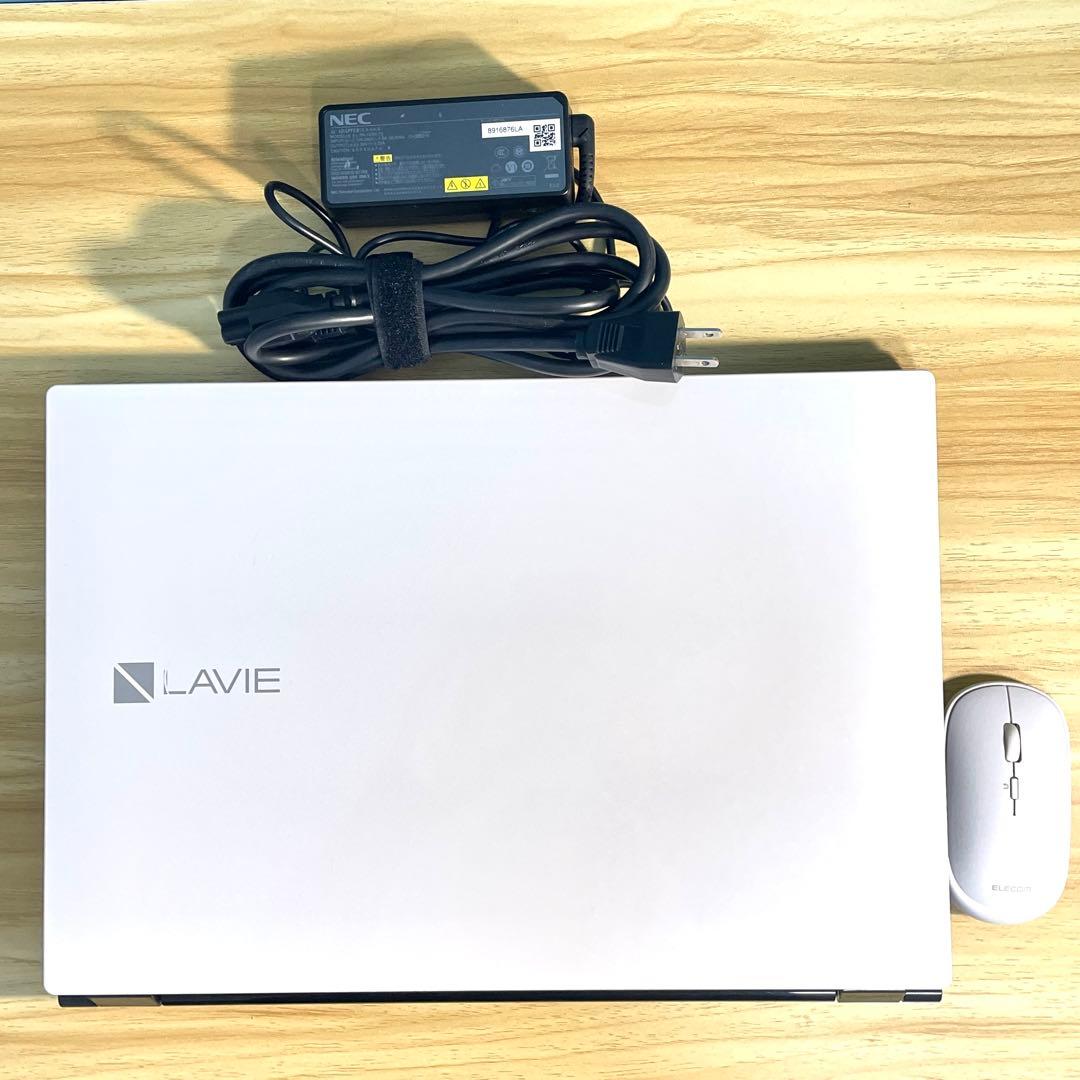 Windowsノート本体 NEC LAVIE/Corei7/16GB/SSD+HDD/Blu-ray
