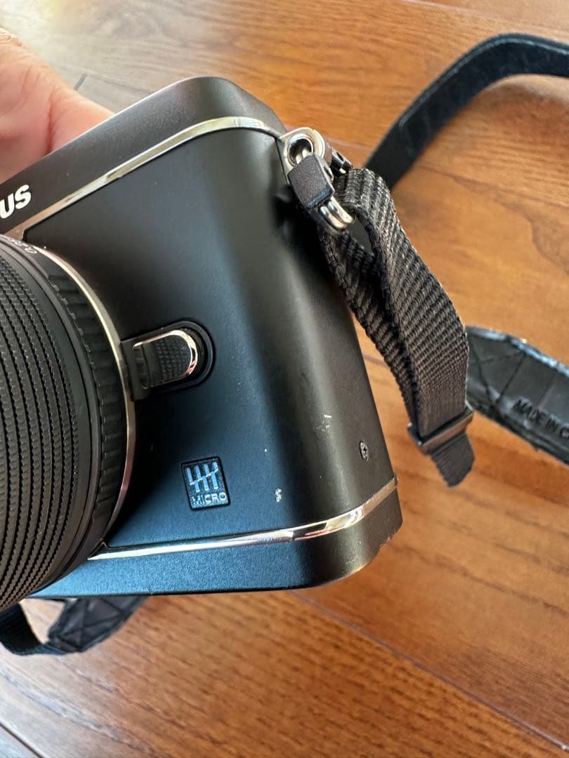 OLYMPUS ミラーレス一眼カメラ PEN E-P3 14-42mmレンズ