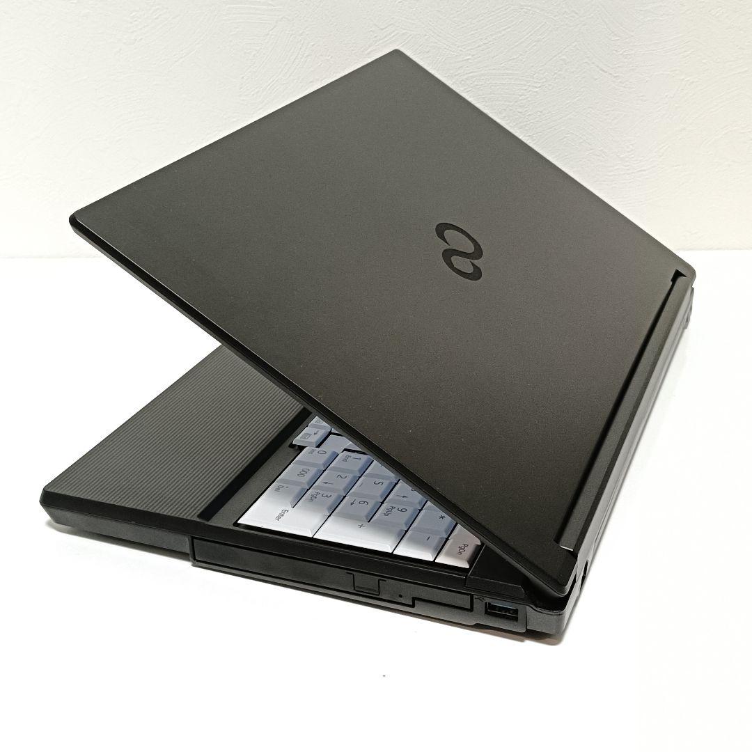 2024年 Windows11 Corei5 メモリ16GB SSD 512GB