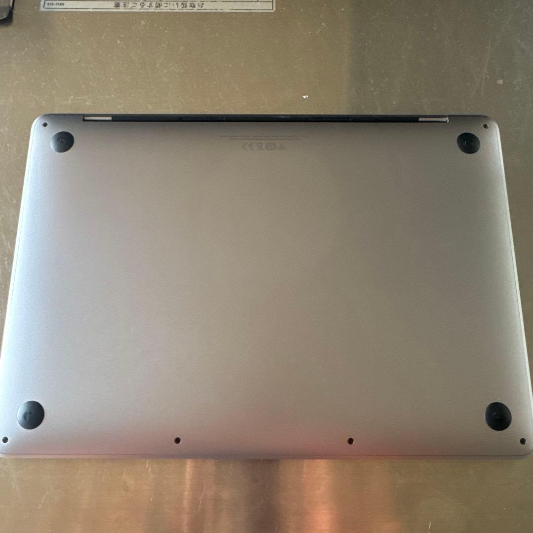 【美品2022年M2・16GB】MacBook Pro 13インチ512GB