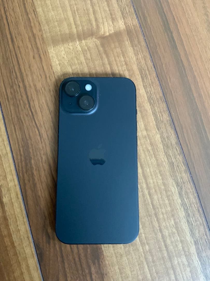 Apple iPhone 15 128 GB sim フリー (トイチ)