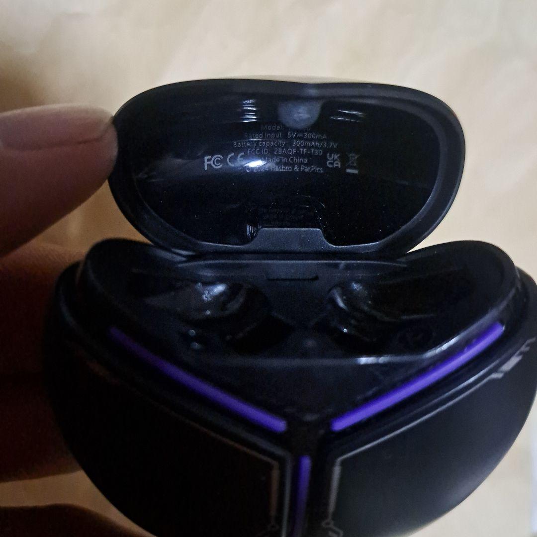 トランスフォーマー　ワイヤレスイヤホン　ケースのみ　充電器　イヤホンケース