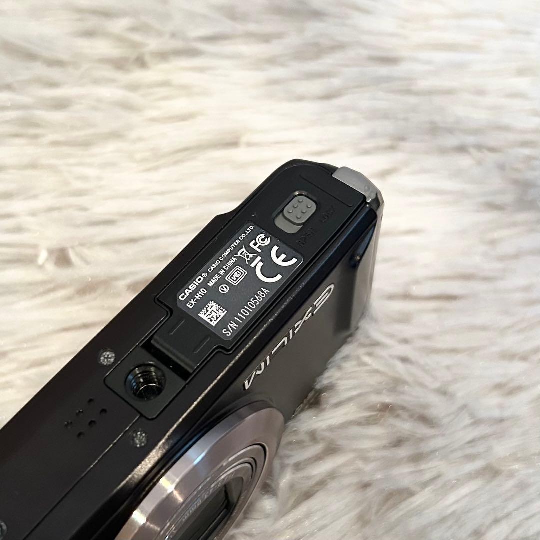 CASIO コンパクトデジタルカメラ EX-H10 EXILIM デジカメ