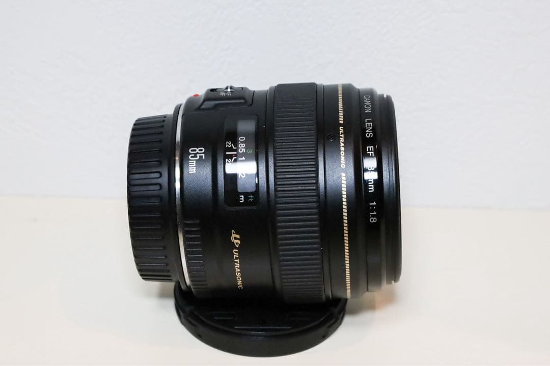 キャノン　EF85mm F/1.8 USM canon
